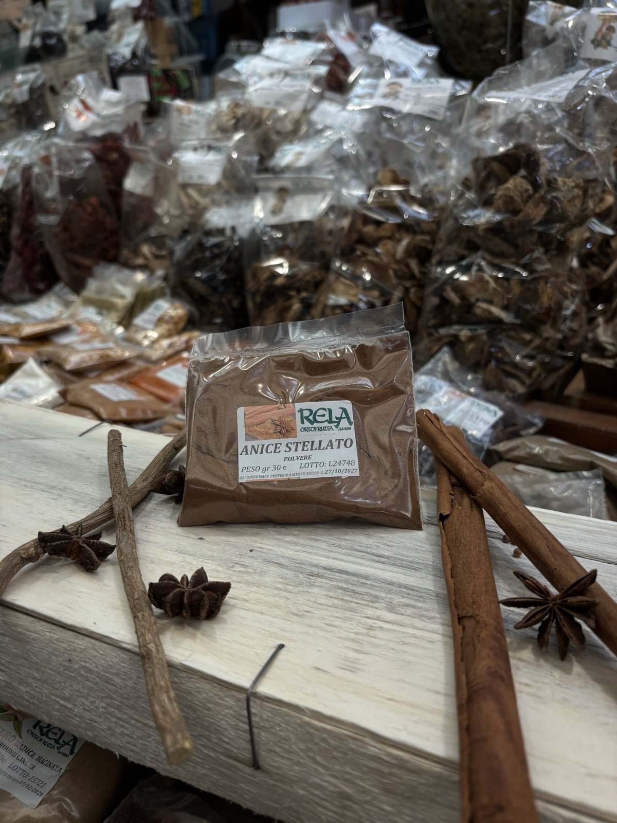 Anice stellato polvere – Rela Ortofrutta